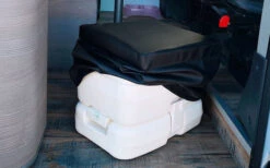 Abdeckung / Verkleidung Für Campingtoilette Porta Potti 335 Und Dometic 9L 972 9 Abdeckung / Verkleidung Für Campingtoilette Porta Potti 335 Und Dometic 9L 972 -Freiraum Sanitar Geschaft 393892 2919335